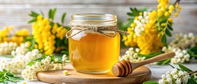 2 196 заявок за год: как выстроили рекламу для двух направлений продаж мёда
